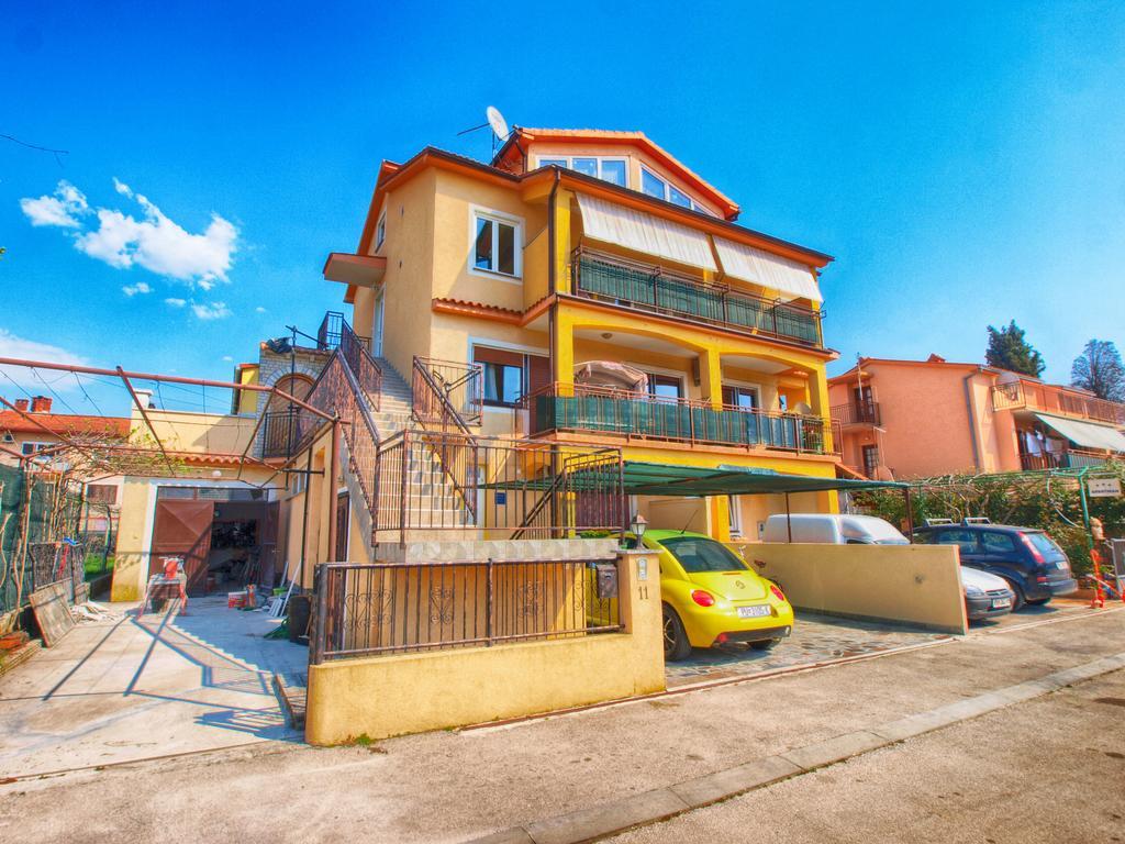 Apartment Snezana 1200 Fazana Luaran gambar