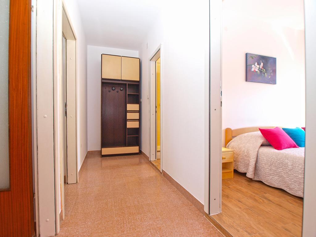 Apartment Snezana 1200 Fazana Luaran gambar