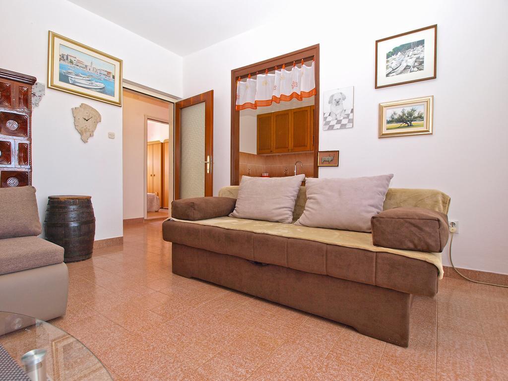 Apartment Snezana 1200 Fazana Luaran gambar